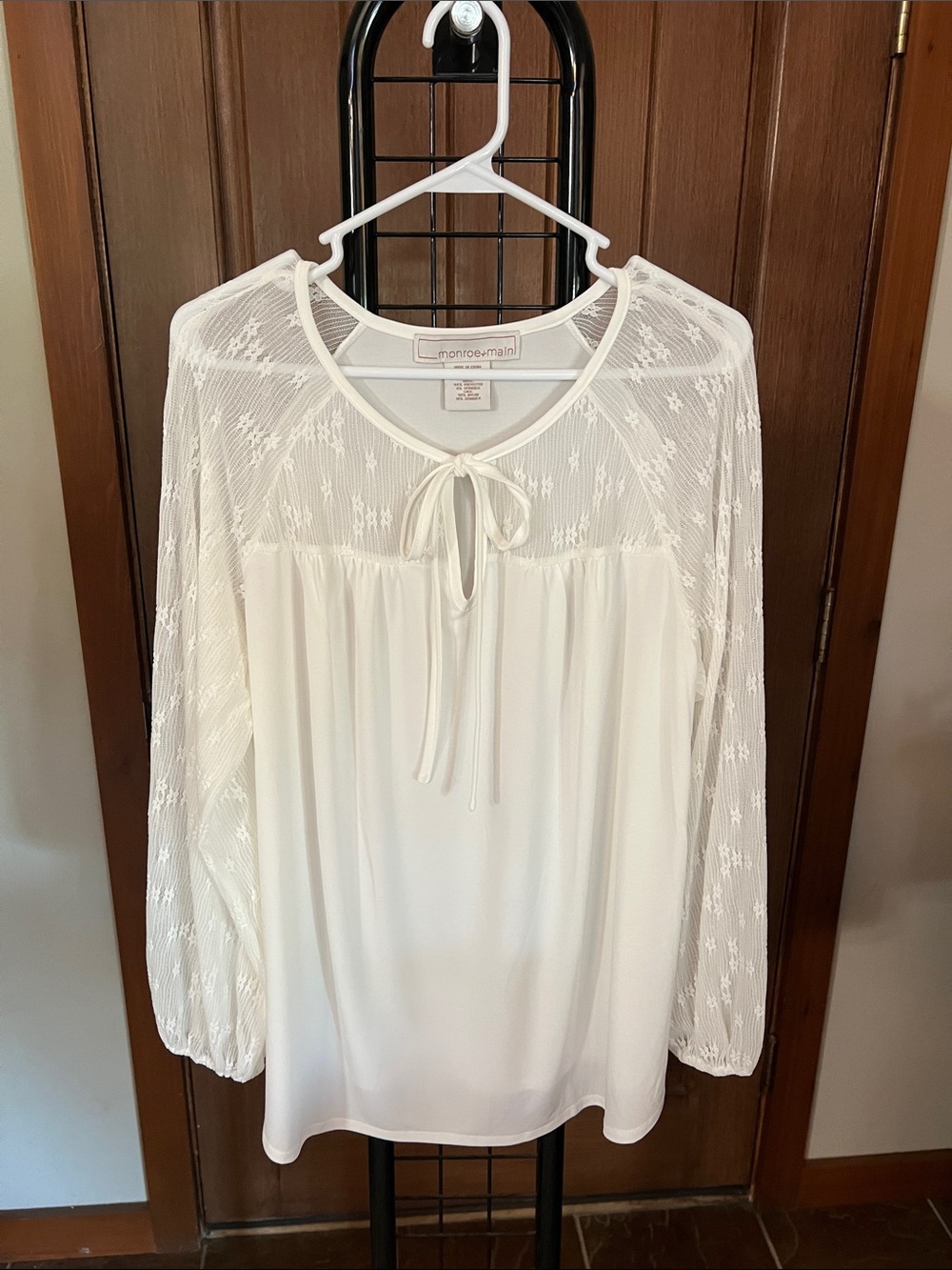 Monroe & Main Ivory Lace-Yoke Tie-Neck Blouse